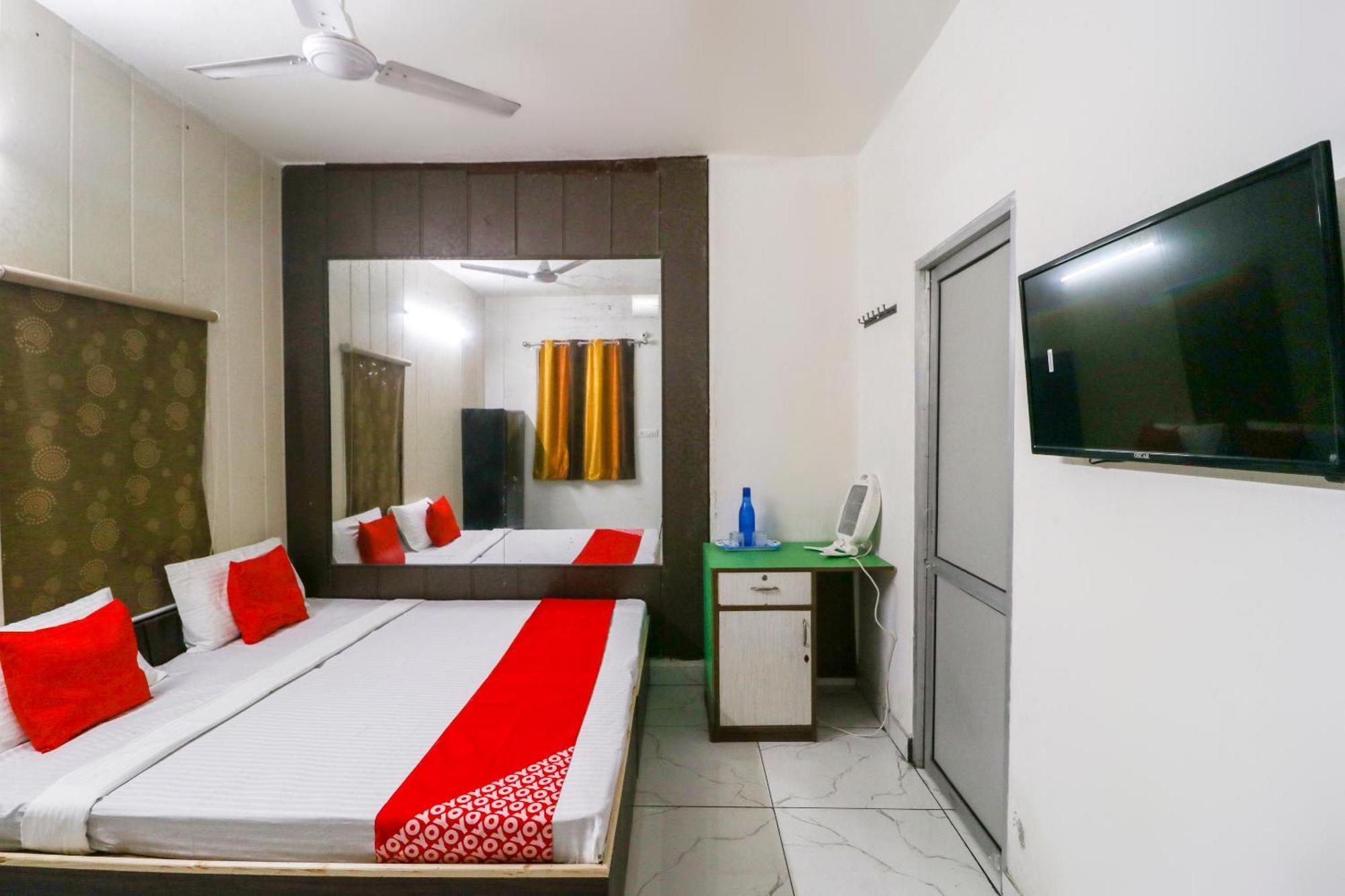 Hotel O Sky Garden Ludhiana Ngoại thất bức ảnh