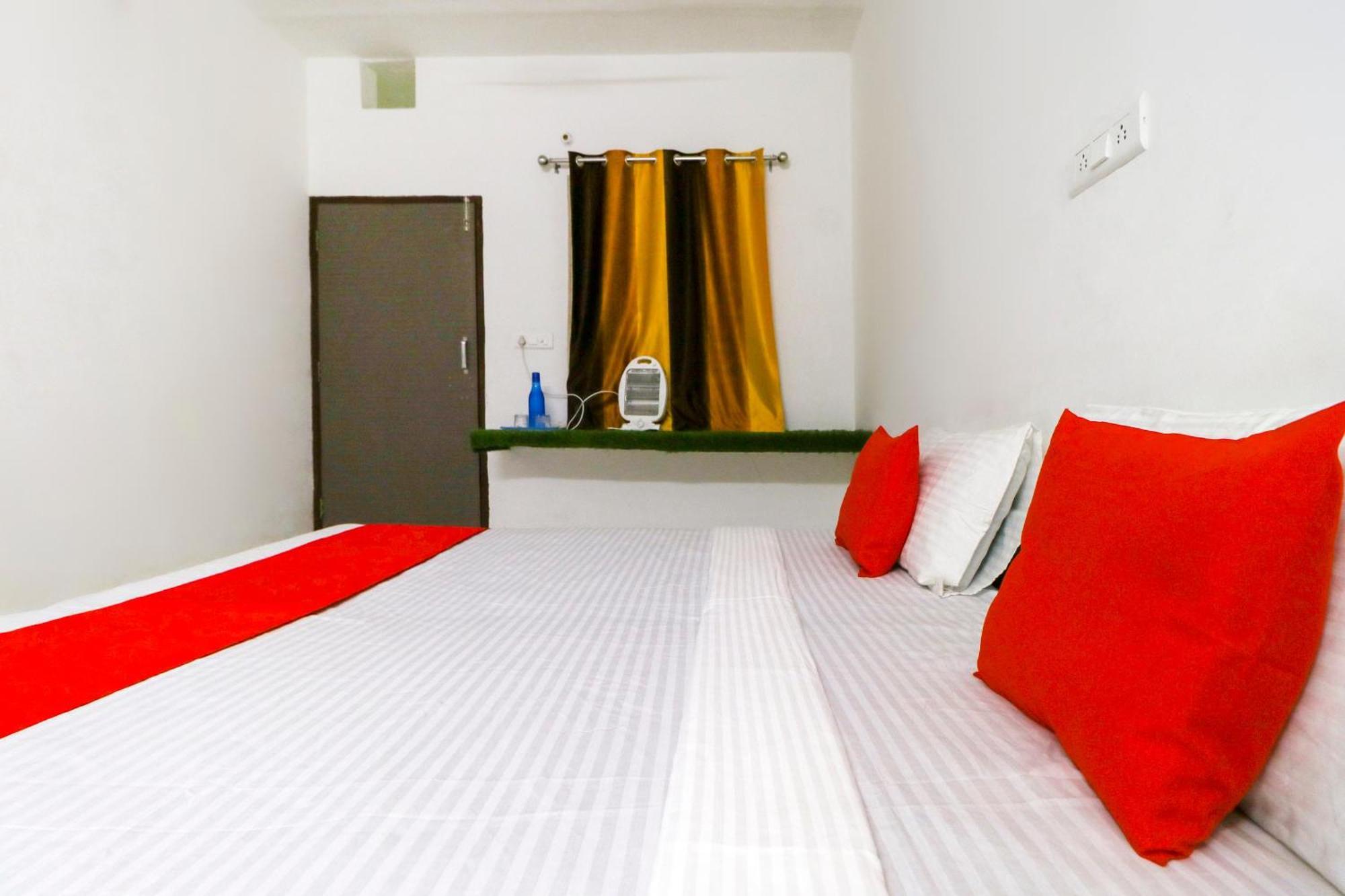 Hotel O Sky Garden Ludhiana Ngoại thất bức ảnh
